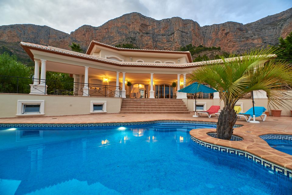 Villa 7 Bed Javea